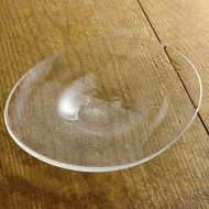 g3070-180-1 28.2x23.0x2.1楕円吹き柄ガラス皿(中村真紀)