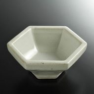 w3569-25-1 φ13.0x5.2粉引貫入厚手六角鉢